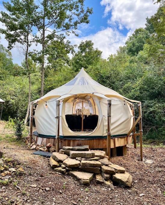 The Pisces-A Stargazing, Luxury Glamping Tent Rogersville Екстер'єр фото