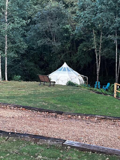 The Pisces-A Stargazing, Luxury Glamping Tent Rogersville Екстер'єр фото
