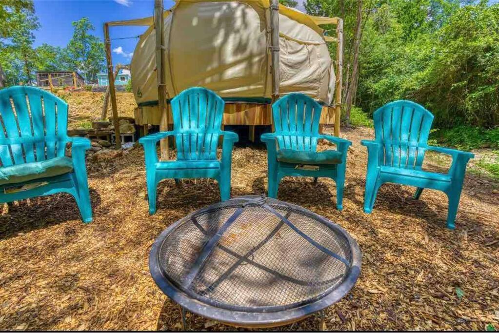 The Pisces-A Stargazing, Luxury Glamping Tent Rogersville Екстер'єр фото